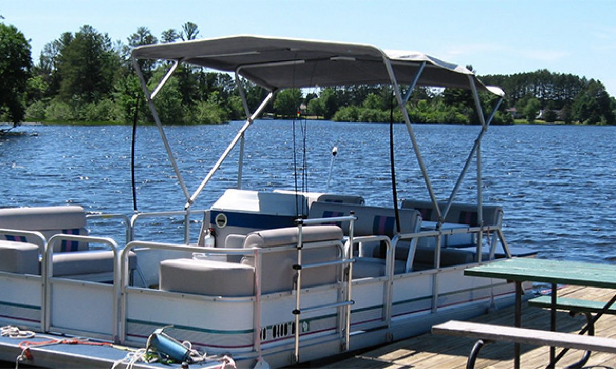 Can Pontoon Boats Be Used in the Ocean? - IMR